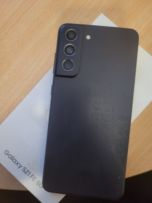 Samsung S21 FE 5G + Papiery