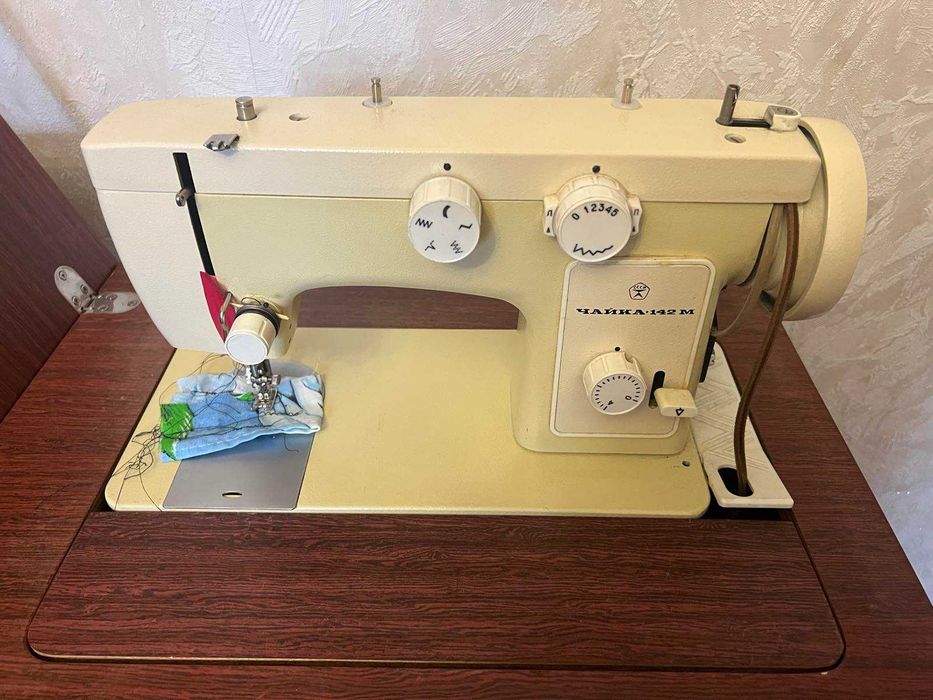 Вінтажні швейні машини самовивіз