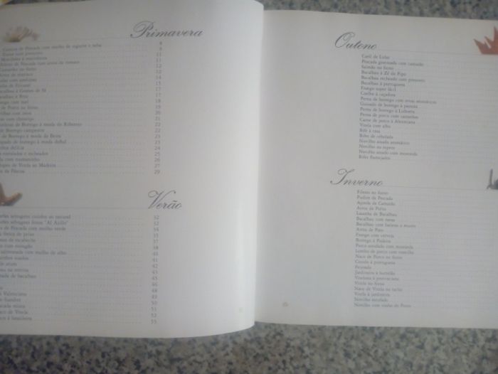 Livro de culinária "Receitas de todo o Ano"