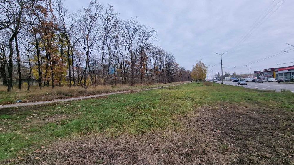 Продаж фасадної земельної ділянки 1 га