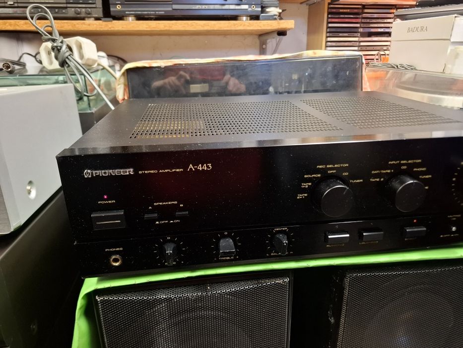 Wzmacniacz Pioneer A-443 solidny