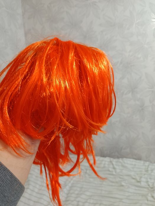 Парик рудий каре яскравий і синій