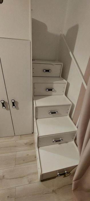 Łóżko piętrowe białe