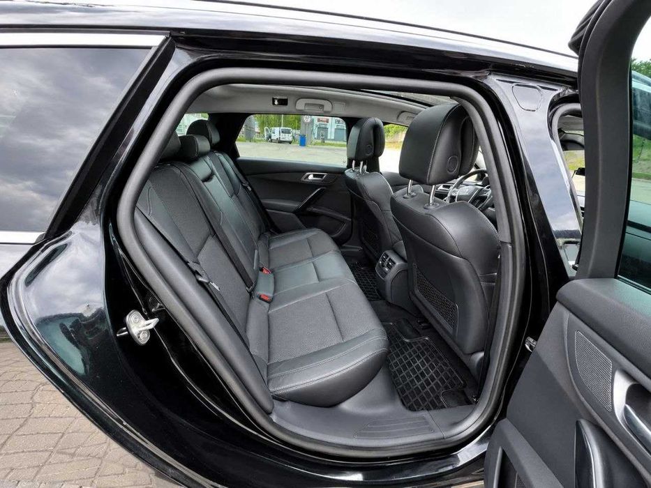 Peugeot 508 (універсал)