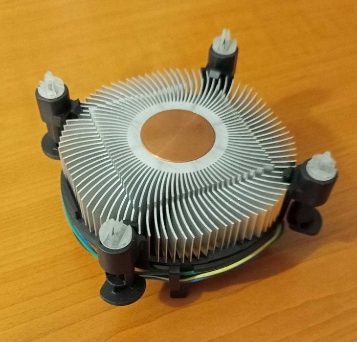 Процесор Intel Core i5-760 + кулер