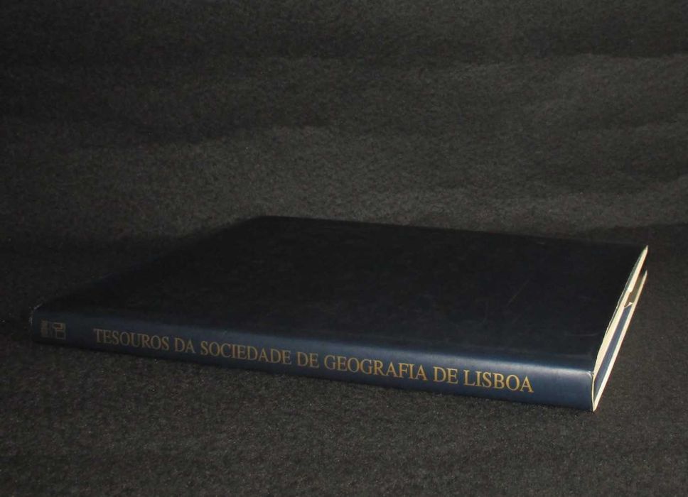 Livro Tesouros da Sociedade de Geografia de Lisboa
