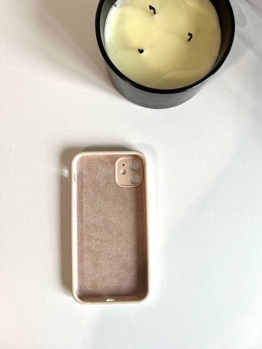 Чехлы на  iPhone 11 soft case