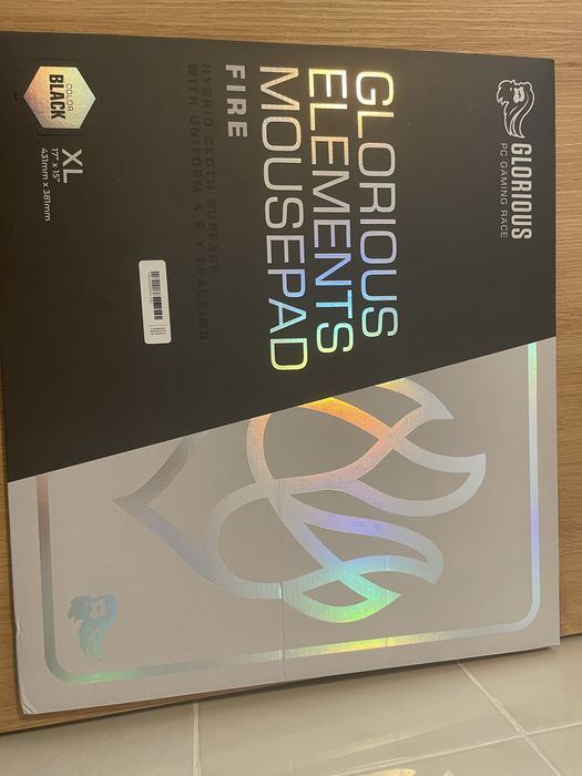 Mousepad Glourious Fire Preto (Novo)