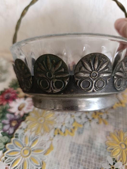 Винтажная ваза СССР со съемной корзиной(Мельхиор)