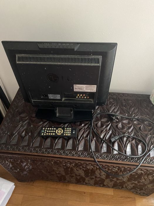 Televisão preta LG