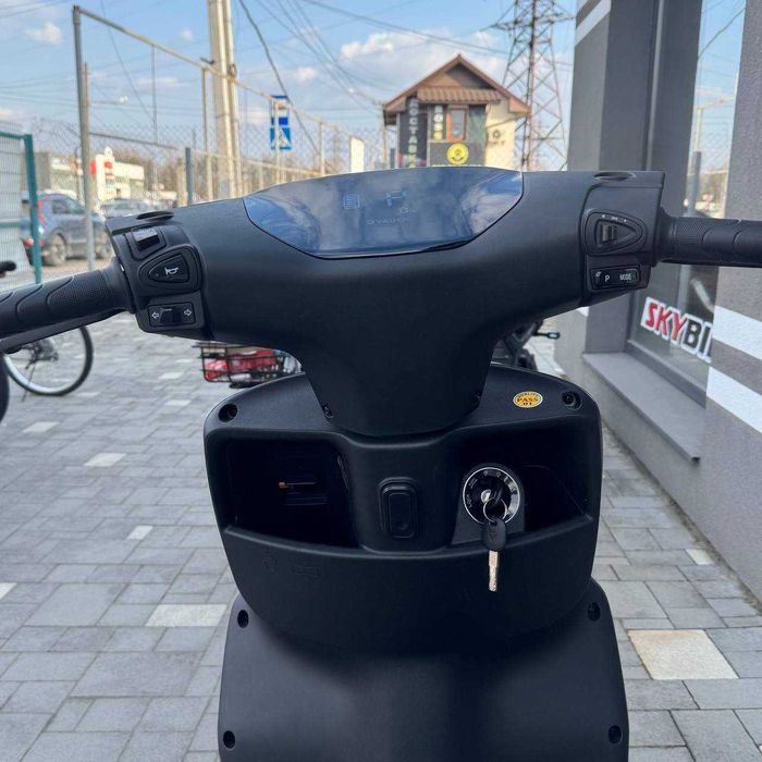 Електроскутер Yadea GT20 2400W 72V/25Ah, 12/12, графенові, доставка