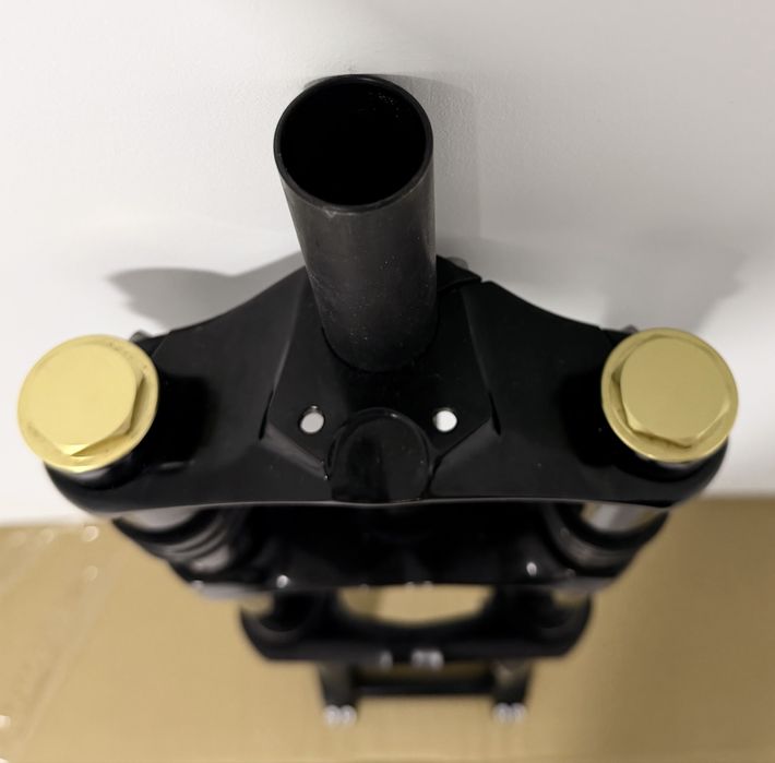 Marzocchi bomber 888 RV nowy