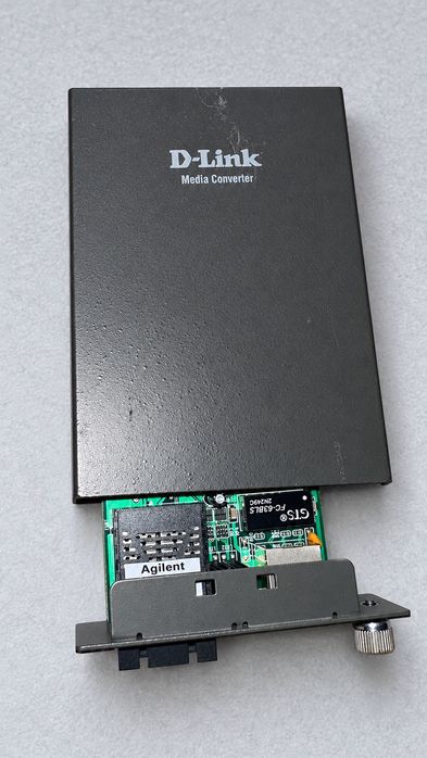 Conversor de fibra ótica D-Link DMC-300SC - Ethernet 10/100 para SC