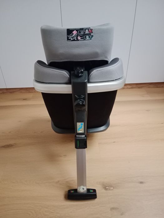 Foteliki samochodowe