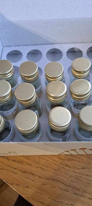 Buteleczki pojemniczki  puste po kolagenie