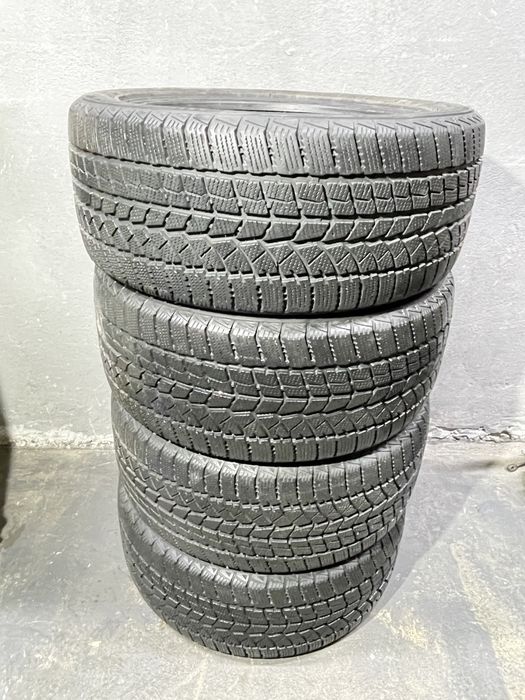 Шини 245/45/17 зимова резина DoubleStar Winterking Dw02 зима