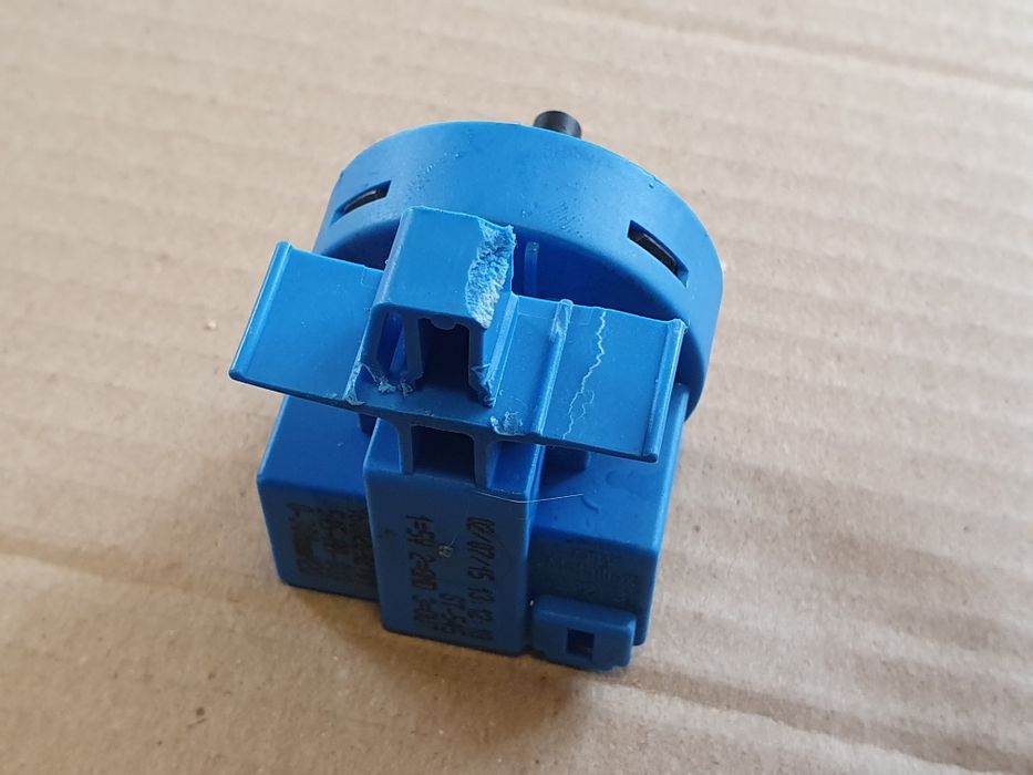 Pressostato Máquina Lavar Roupa Hotpoint Ariston FMD 923 XR