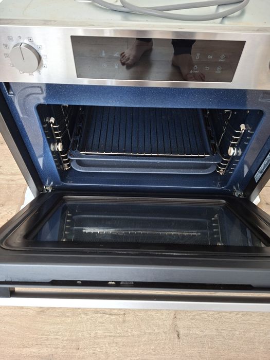 Samsung piekarnik z funkcją mikrofali