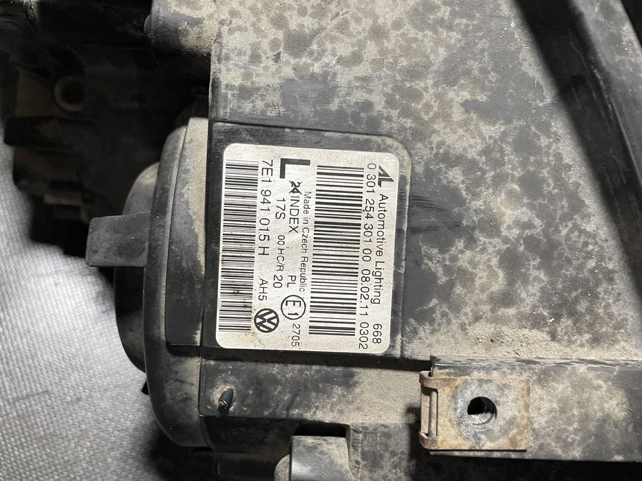 Фари / фара ліва права / оптика Volkswagen Transporter T5 2010-2015