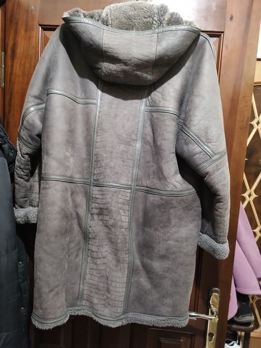 Дублёнка натуральная женская с капюшоном 52-54