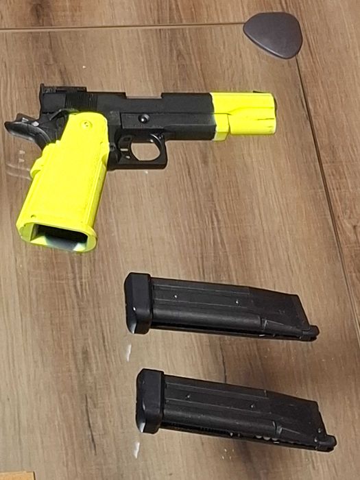 Pistola Tokyo Marui Hicapa 5.1