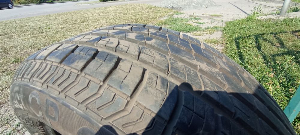 225/60/r16 Continental