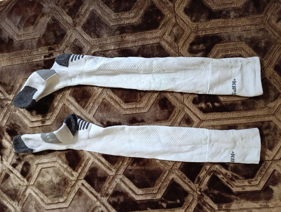 Getry piłkarskie rozm L. Kipsta