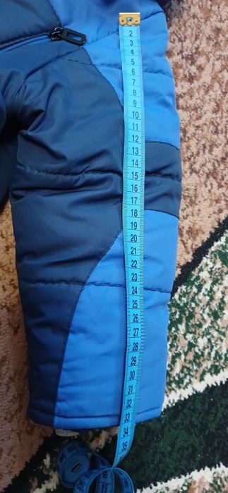 Продам дитячу курточку