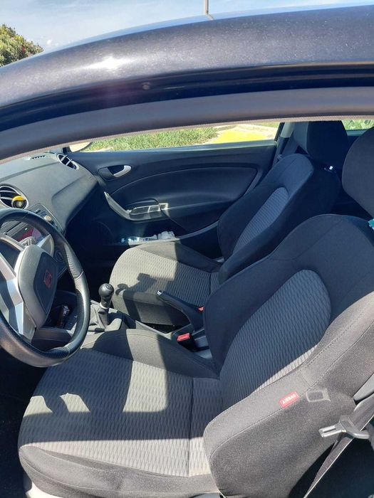 SEAT Ibiza — fotografia 5