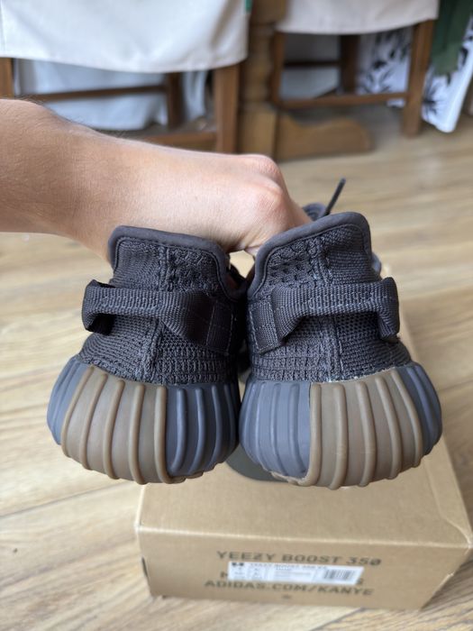 Adidas Yeezy Boost 350 V2 Cinder buty sneakersy czarne 42 2/3