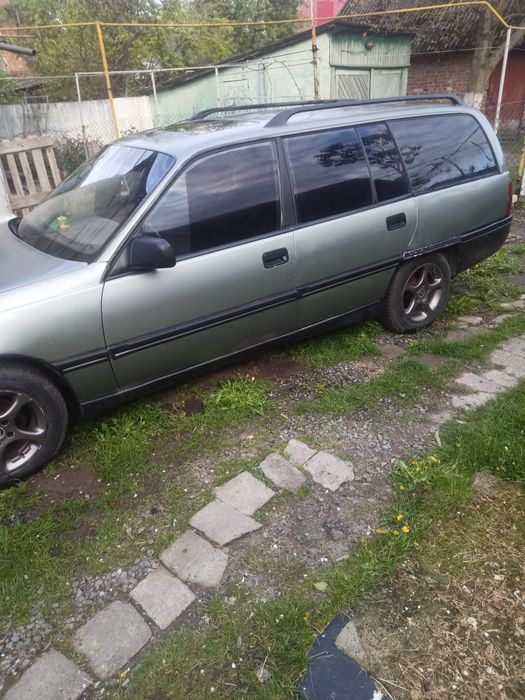 Продам Опель омега