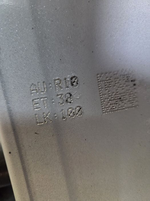 Felgi Aluminiowe 4x100 6,5Jx16 ET 38 Renault