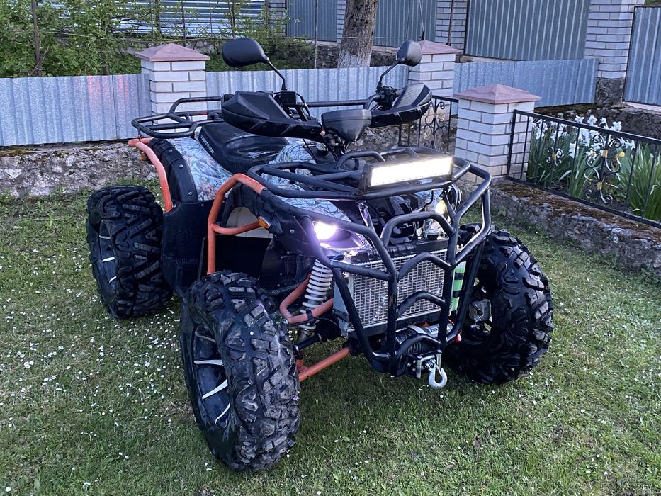 Квадроцикл Hammer 300 повний привід .