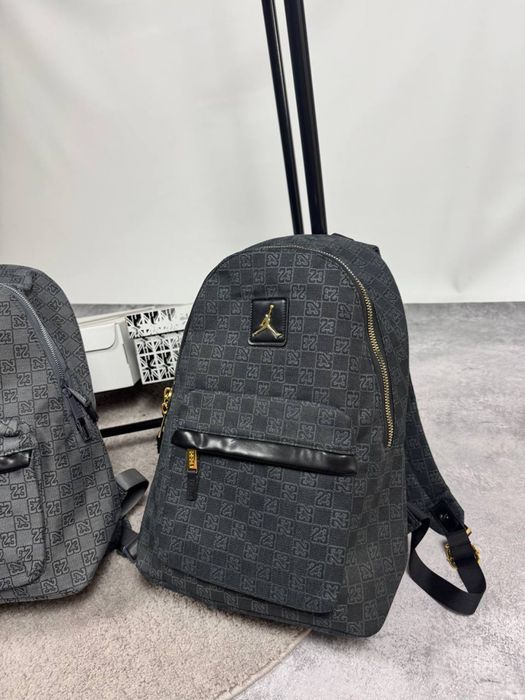 Кльовий рюкзак Jordan Monogram