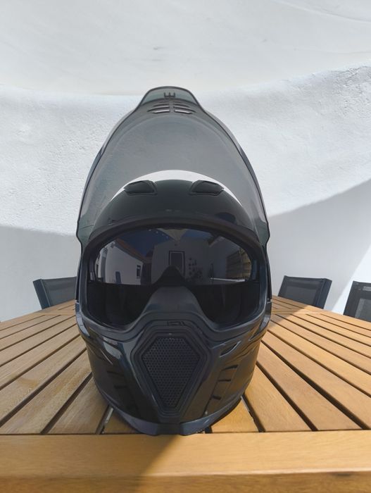 Capacete Icon Airflite Stealth MIPS