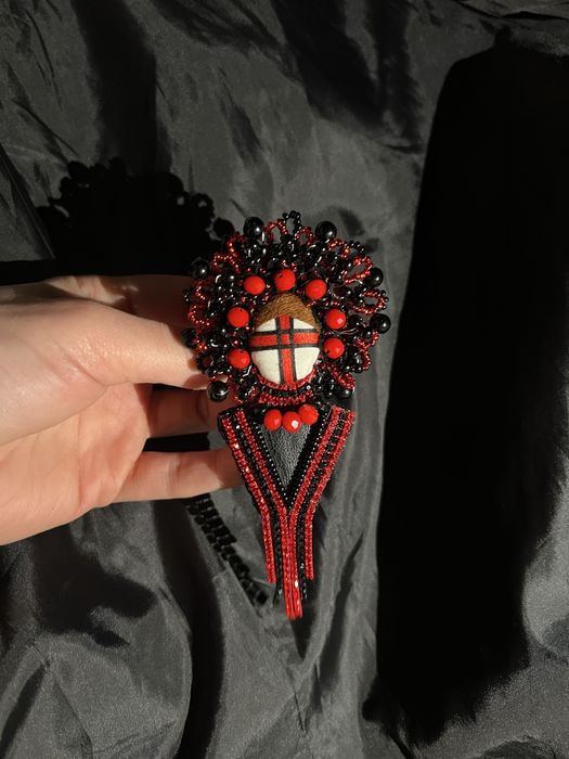 Брошка-Мотанка ручної роботи