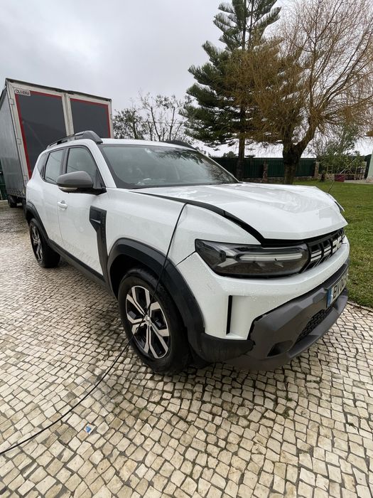 Dacia Duster 2025