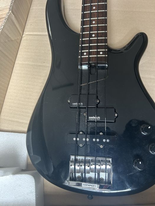 Gitara basowa Fernandez