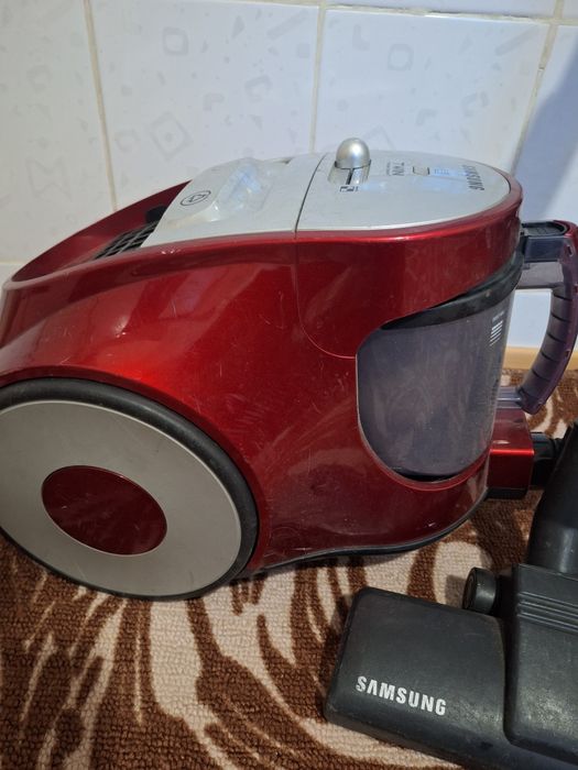 Пелісос Samsung SC8431