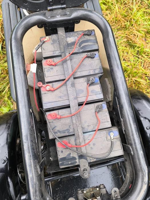 Електричний трицикл