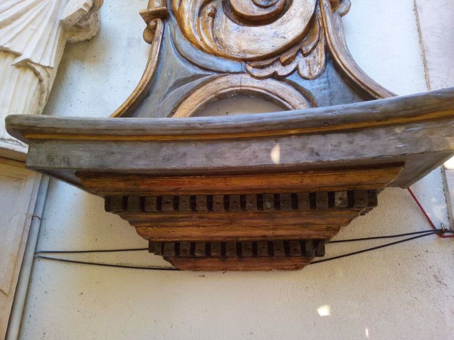 Altar em talha dourada séc XVIII