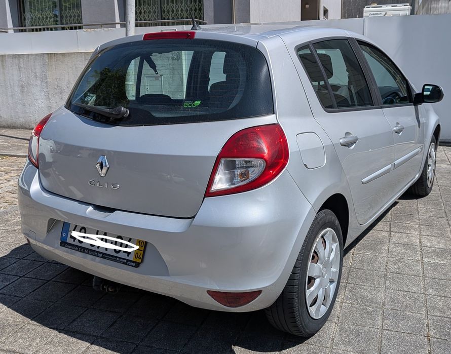 Renault Clio - poucos km
