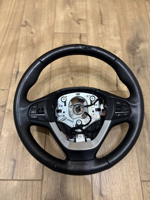 BMW X3 F25 MULTIFUNKCJA KIEROWNICY przełączniki  kierownica x3 bmw