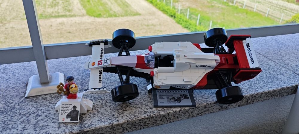 McLaren Senna genérico Lego