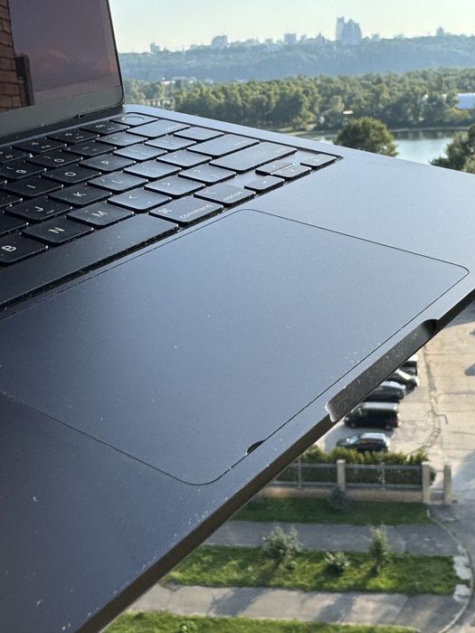 MacBook Air M2 8/256