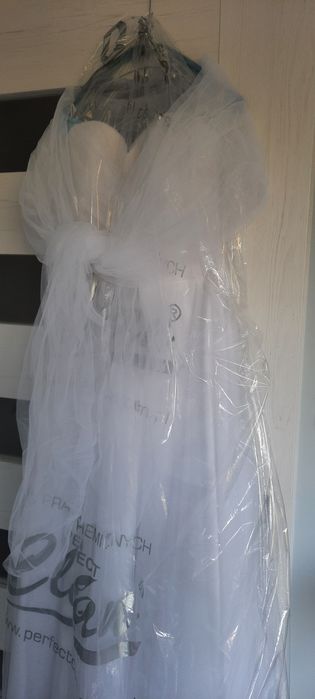 Suknia ślubna 36-38