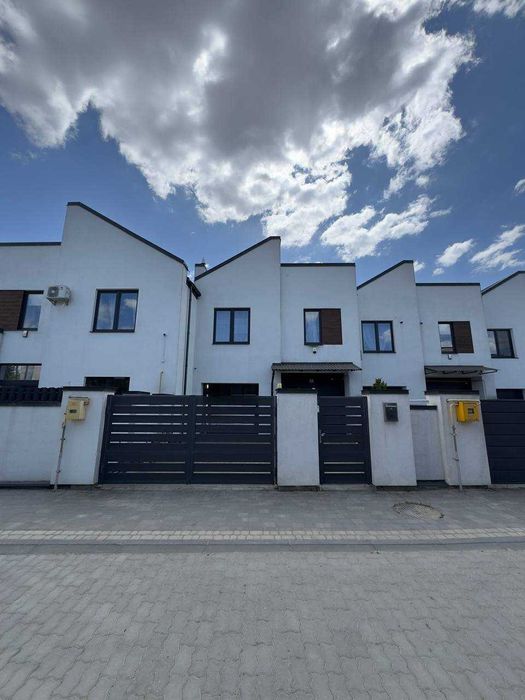Продаж будинку з ремонтом по вулиці Кульпарківська біля Rivyera City