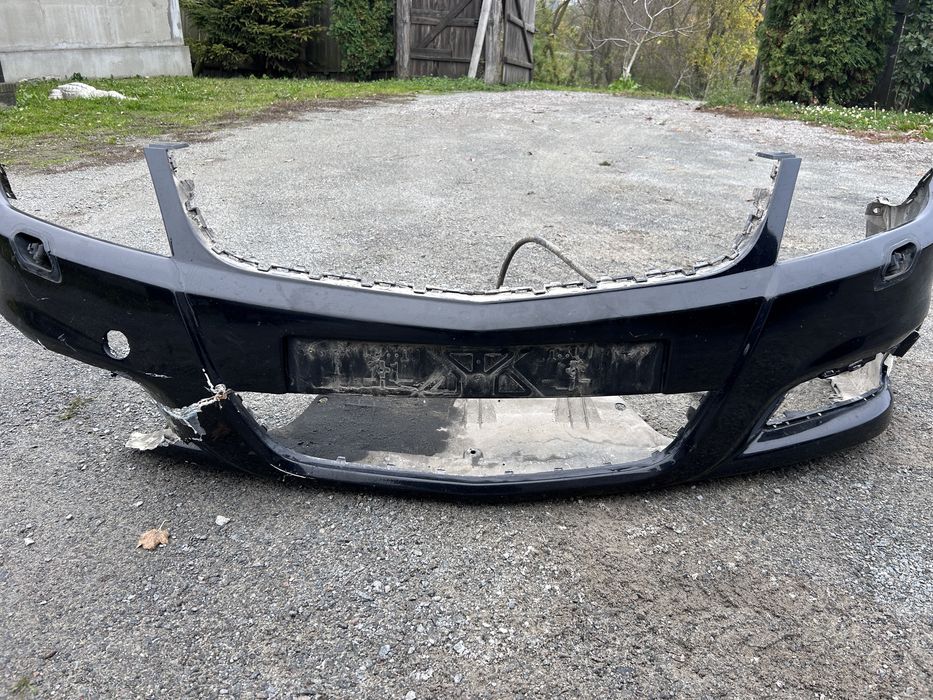 Продам бампер Opel Vectra C 2008 під ремонт