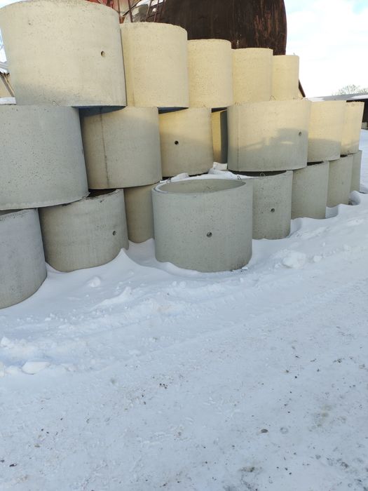 Бетонні кільця,кришки ; шлакоблоки; бетонні плоти;металопрофіль