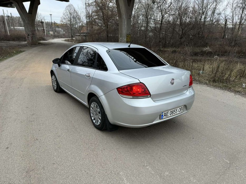 Продам Фиат Линея дизель 2012 год